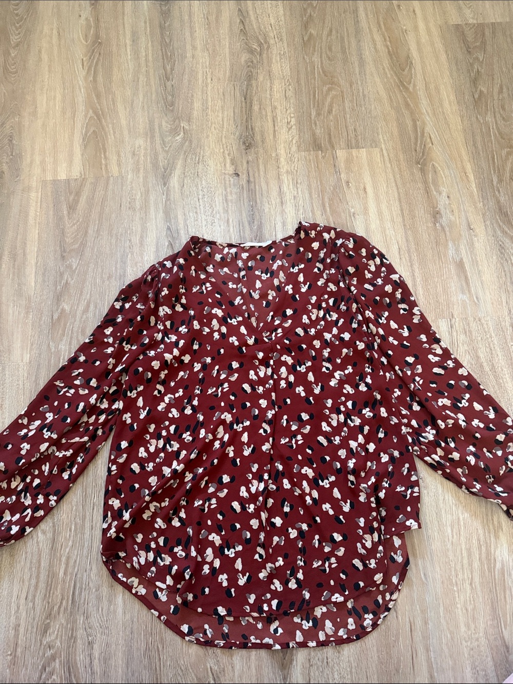 Lush Burgundy Abstract Spot V-Neck Long Sleeve Blouse